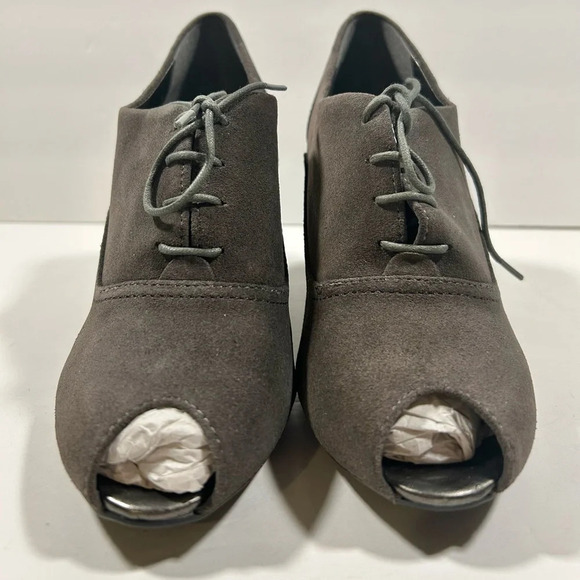 NIB!NICKELS GRAY BOOTS/BOOTIES GRAY SUEDE CROC BACK DESIGN  SIZE 9 M LACE - Picture 4 of 15